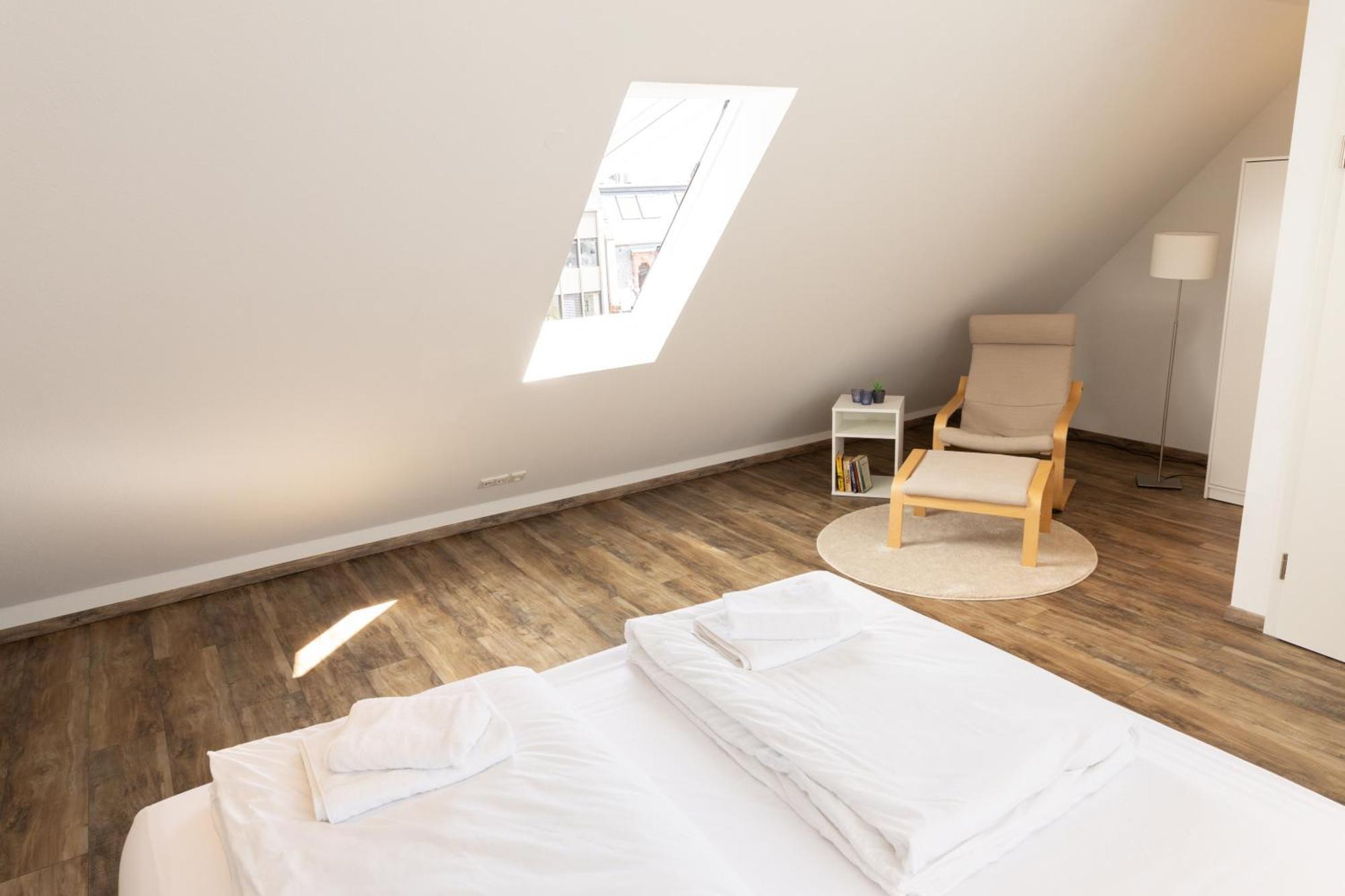 Bemyguest - 3 Maisonette - Zentral - Klimaanlage - Aufzug Apartment Wiesbaden