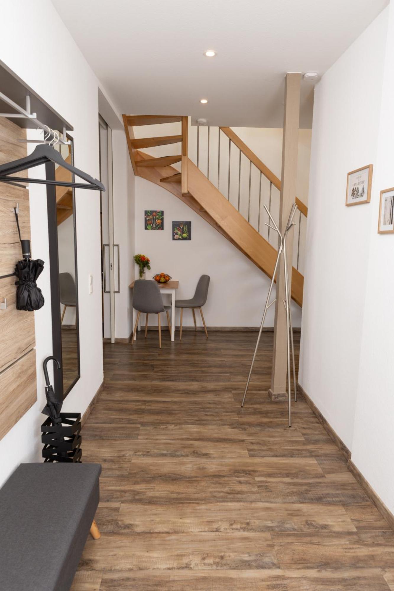 Bemyguest - 3 Maisonette - Zentral - Klimaanlage - Aufzug Apartment