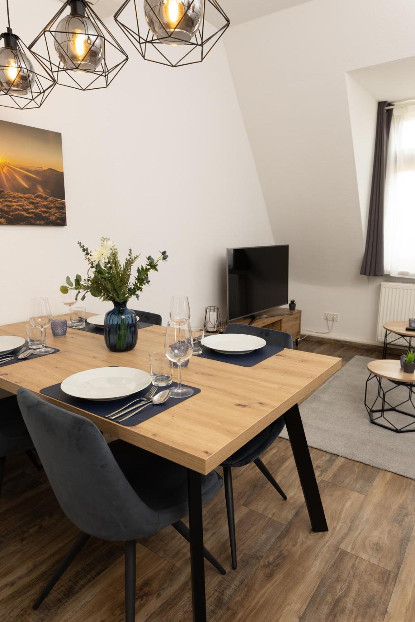 Bemyguest - 3 Maisonette - Zentral - Klimaanlage - Aufzug Apartment Wiesbaden